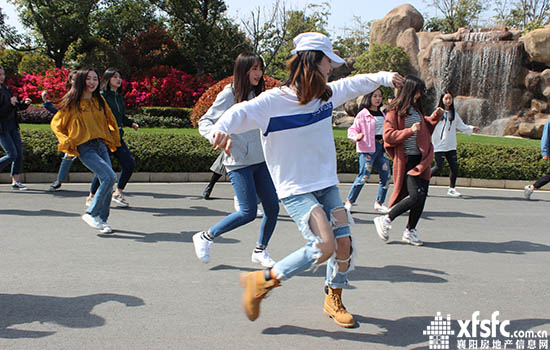 27143721a4eb65a07f6568.jpg IMG_2668.JPG