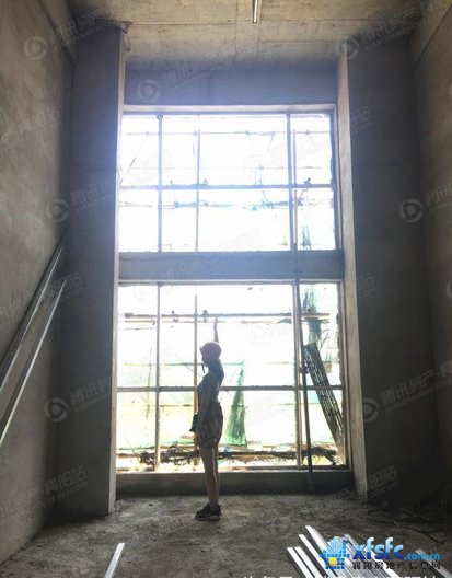 141116542751541c3a2077.jpg 5.jpg