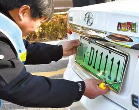 271634567b42093a3c2236.jpg 新車(chē)后1.jpg