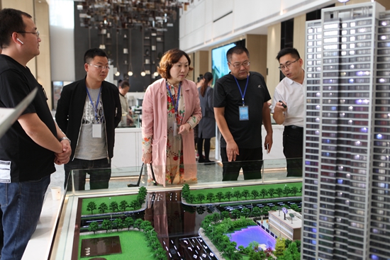 241806443164938eb43920.jpg IMG_4403.JPG