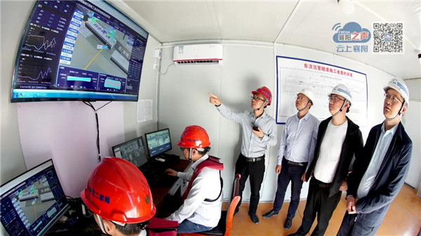 011853257903838b1e4032.jpg 東西1.jpg